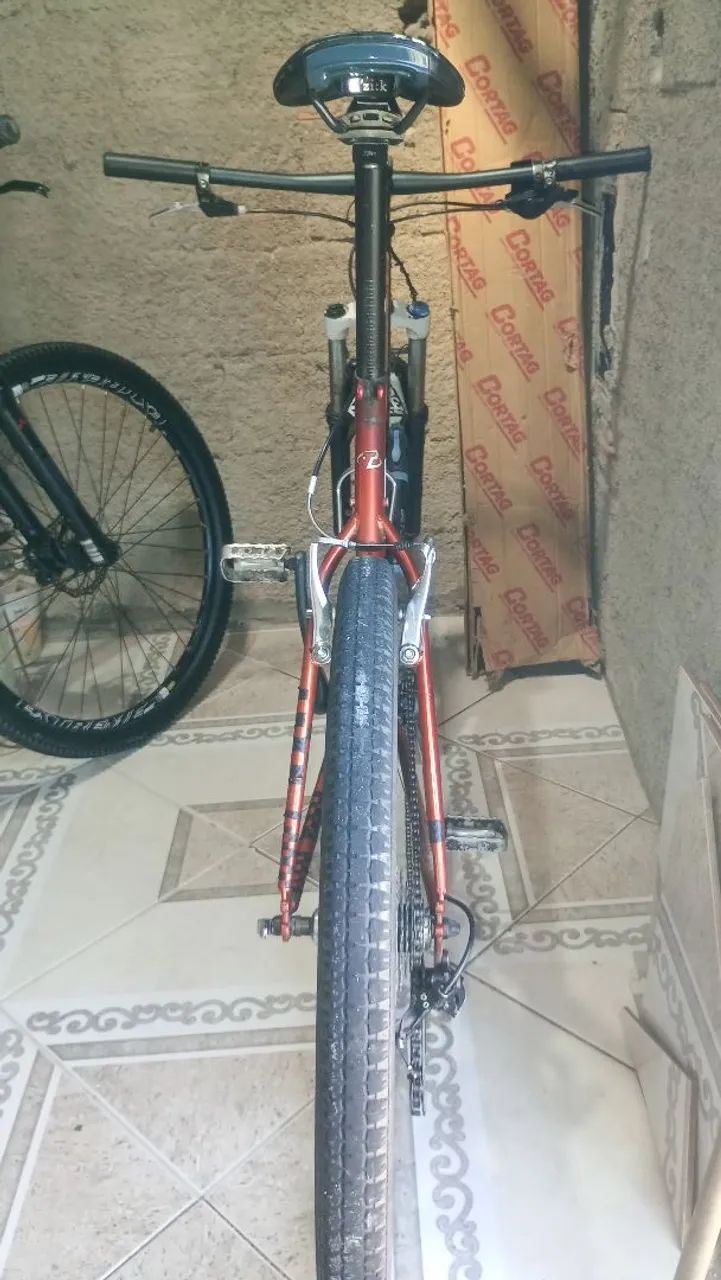 Uma MTB agiu para pista. - Foto 4