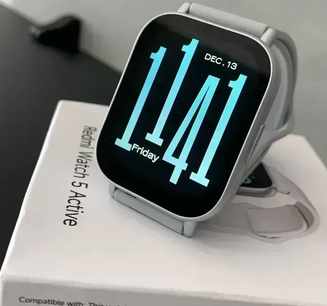 Xiaomi Redmi Watch 5 Active lacrado - atende chamadas e WhatsApp - Foto 2