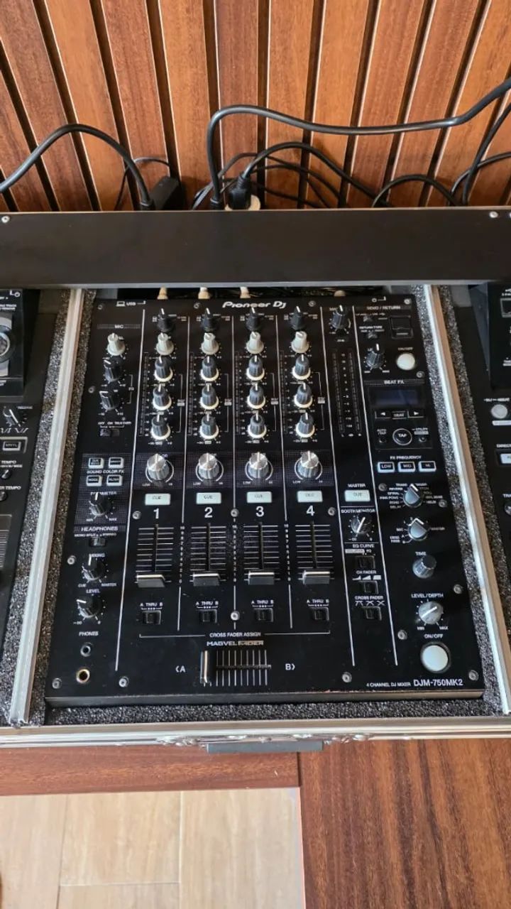 Mixer DJM 750 MKII Pioneer