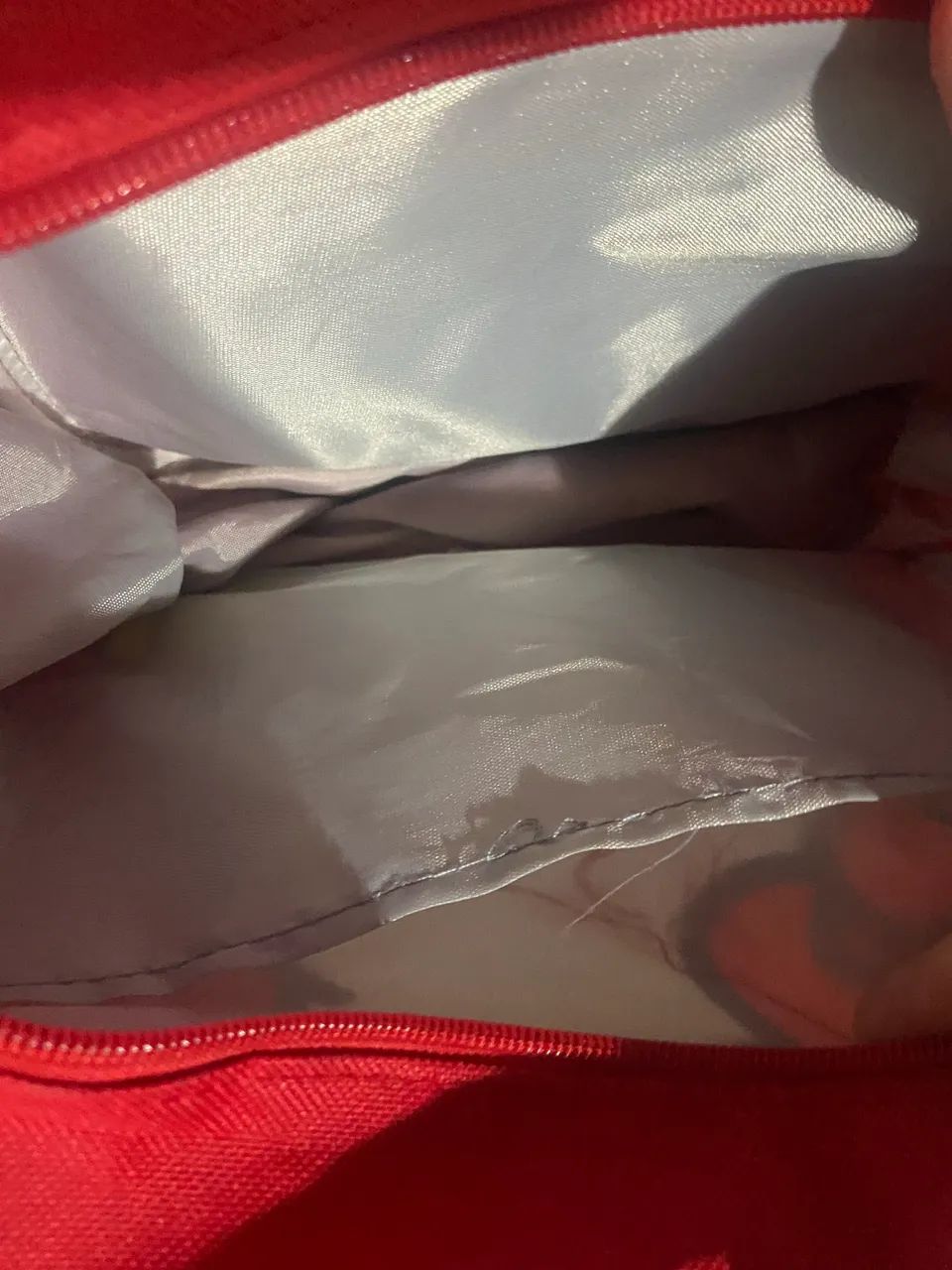  Bolsa de mão e ombro Hello Kitty vermelha - Foto 5