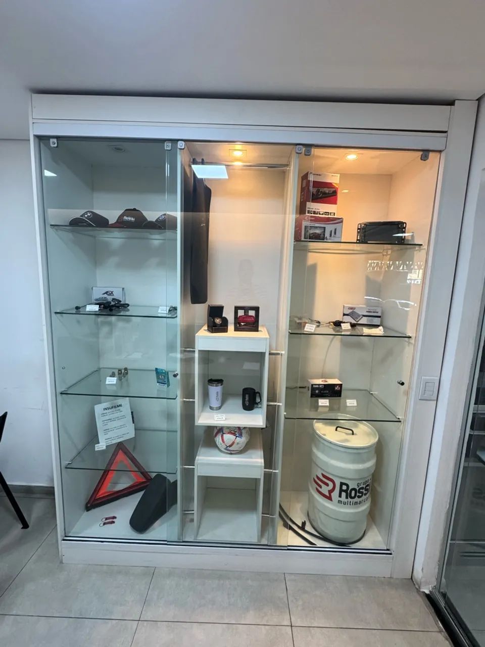 Vitrine exposição de produtos