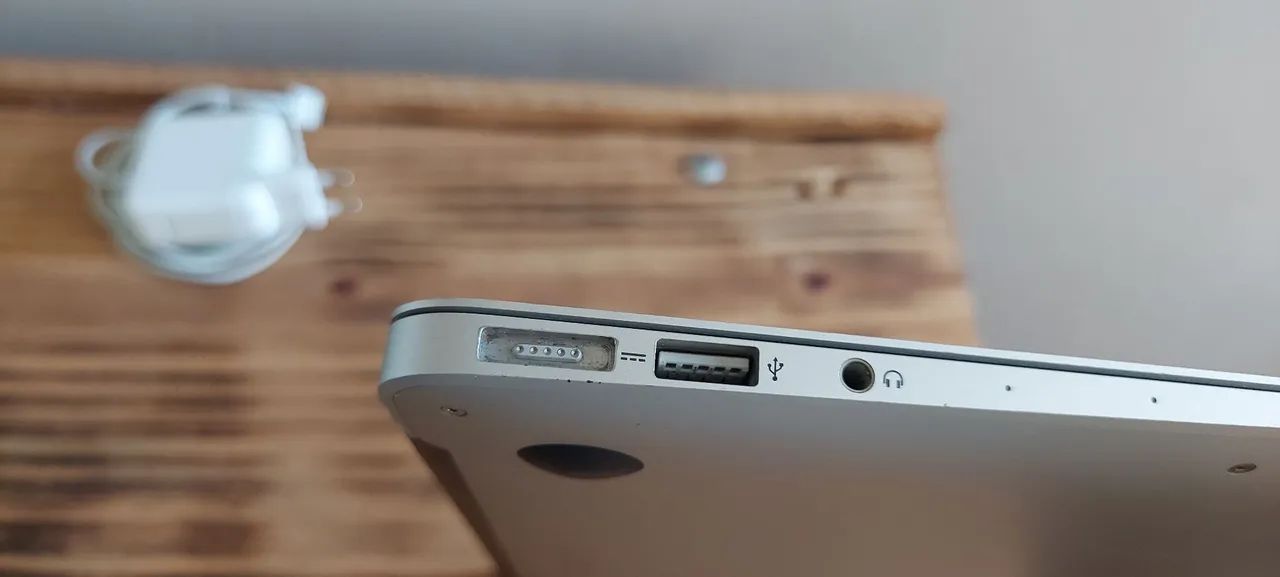 Macbook air A1466  - Foto 3