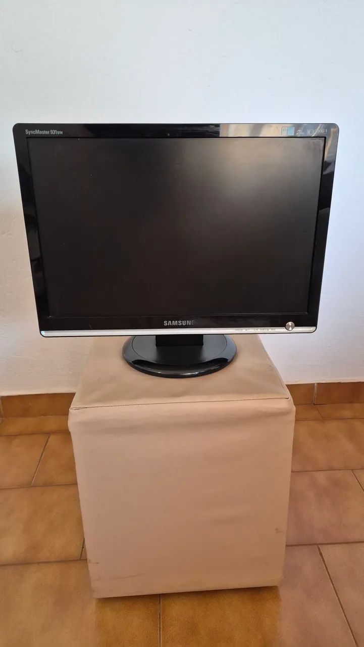 Monitor Samsung 931BW 19" Widescreen - bivolt - Foto 2