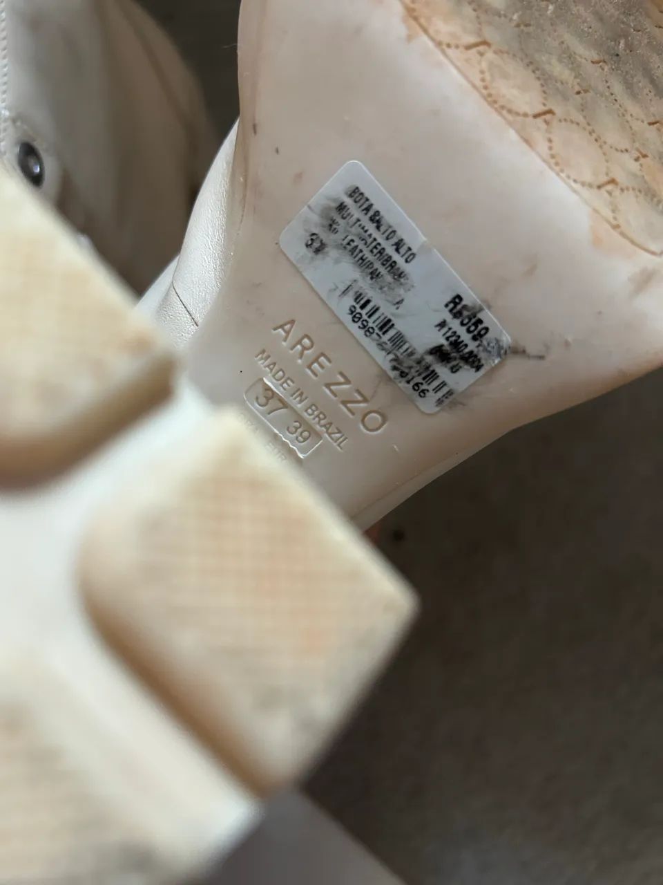 Bota Arezzo  - Foto 2
