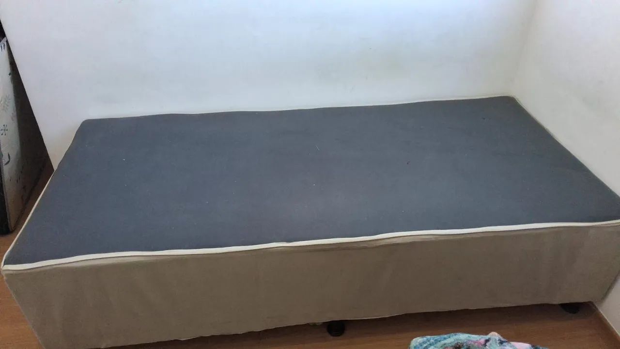 VENDO CAMA DE SOLTEIRO  - Foto 3