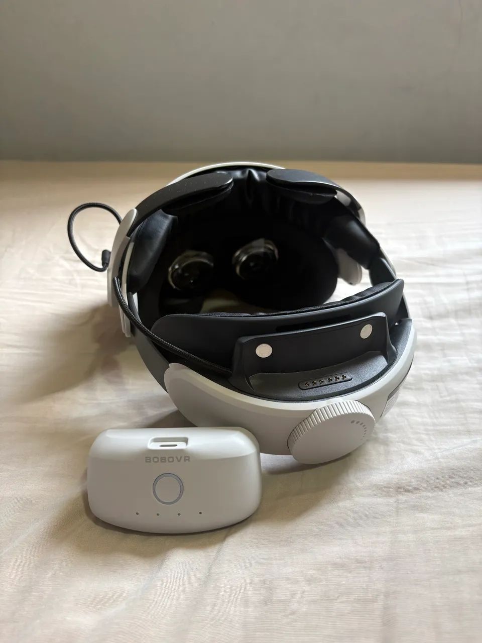 Óculos VR Meta Quest 3s + headstrap com bateria extra - Foto 2