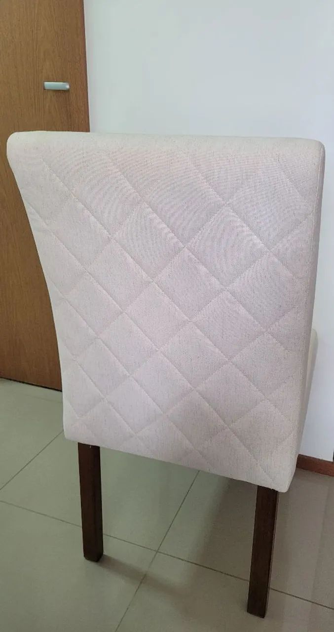 Cadeira estofada moderna - excelente estado - Foto 3