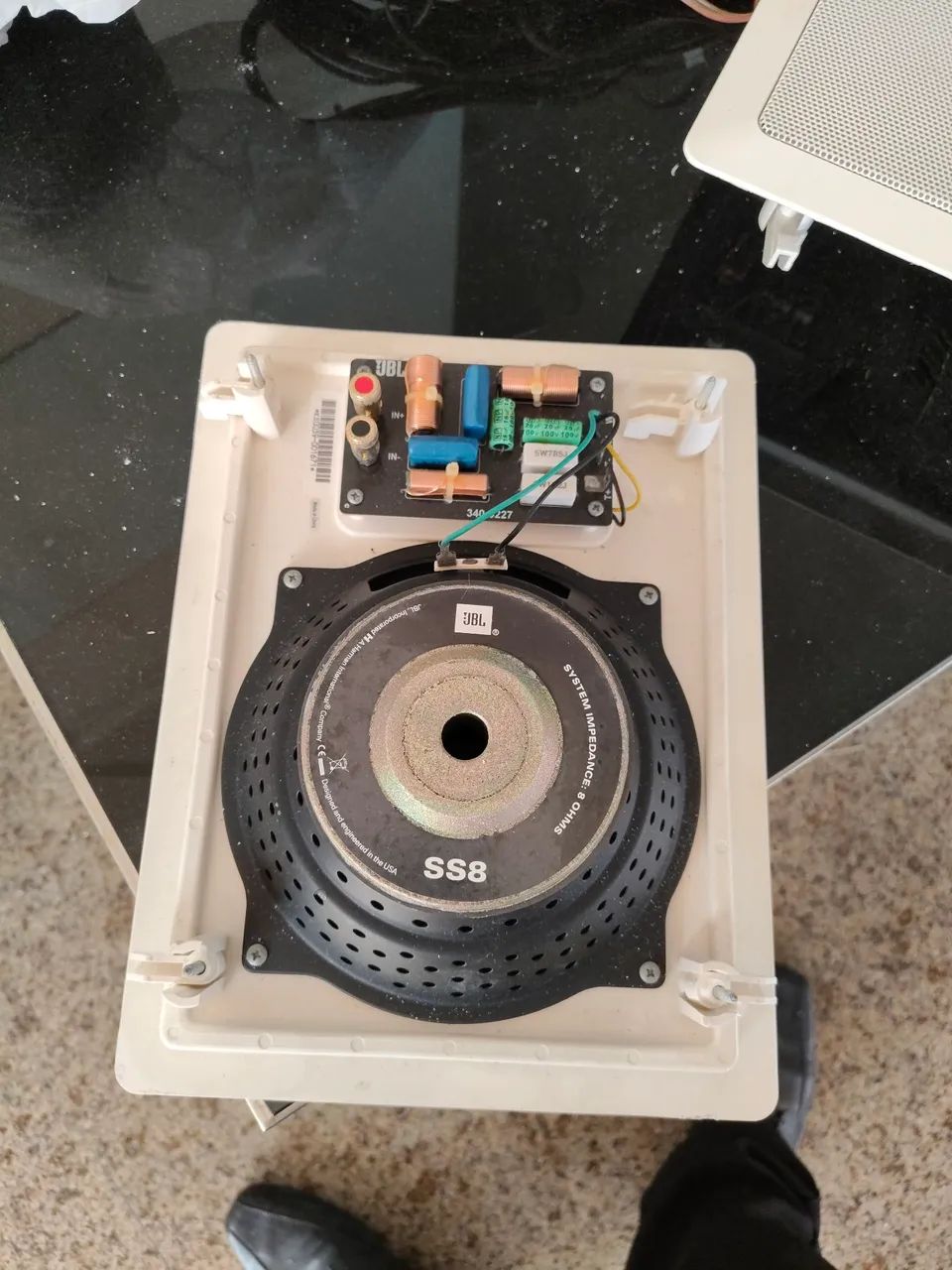 Caixa de som JBL  - Foto 2