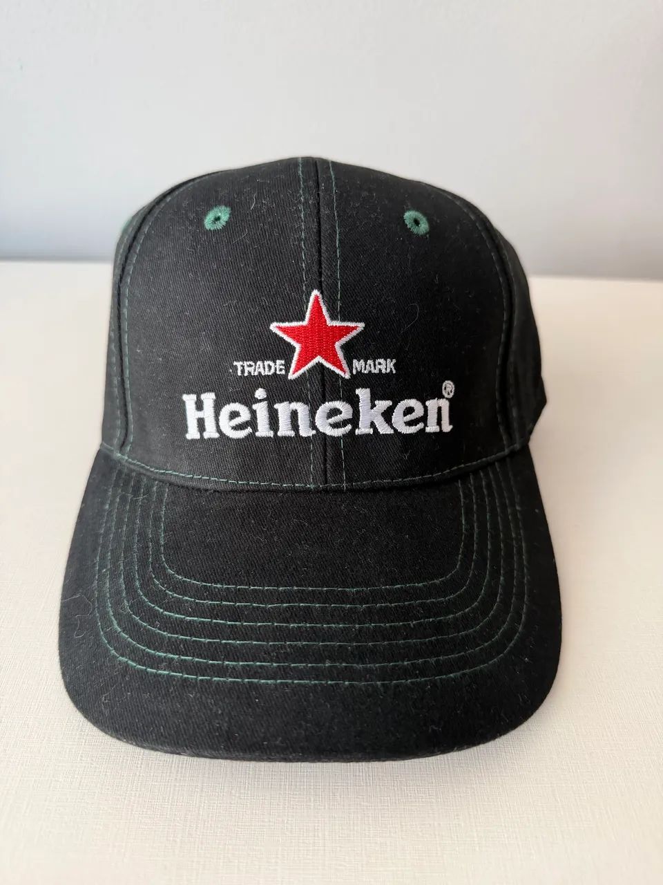 Boné Preto Heineken 