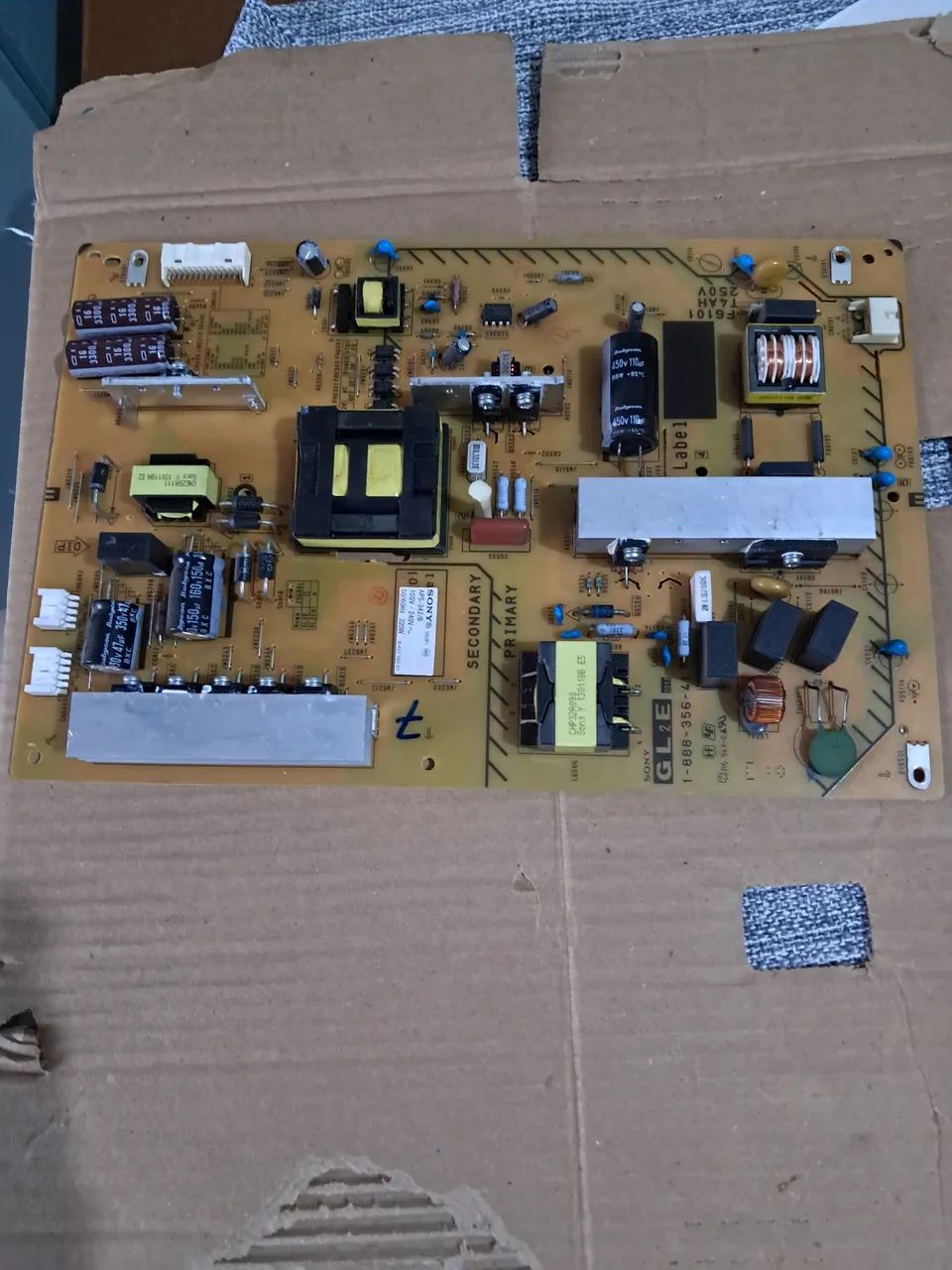 Placa fonte l Sony kDL-- 46W704A - Foto 3