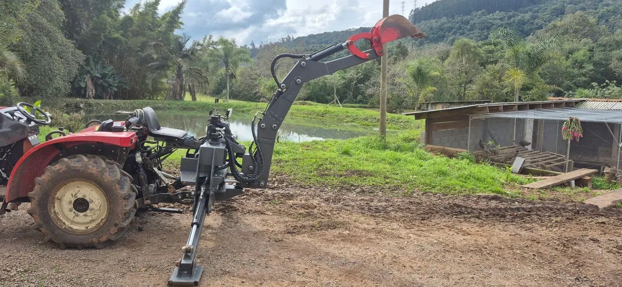Retroescavadeira para trator  - Foto 2