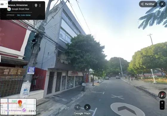 Espaço Comercial Amplo na Praça do Congresso  216m² / no valor R$5mil