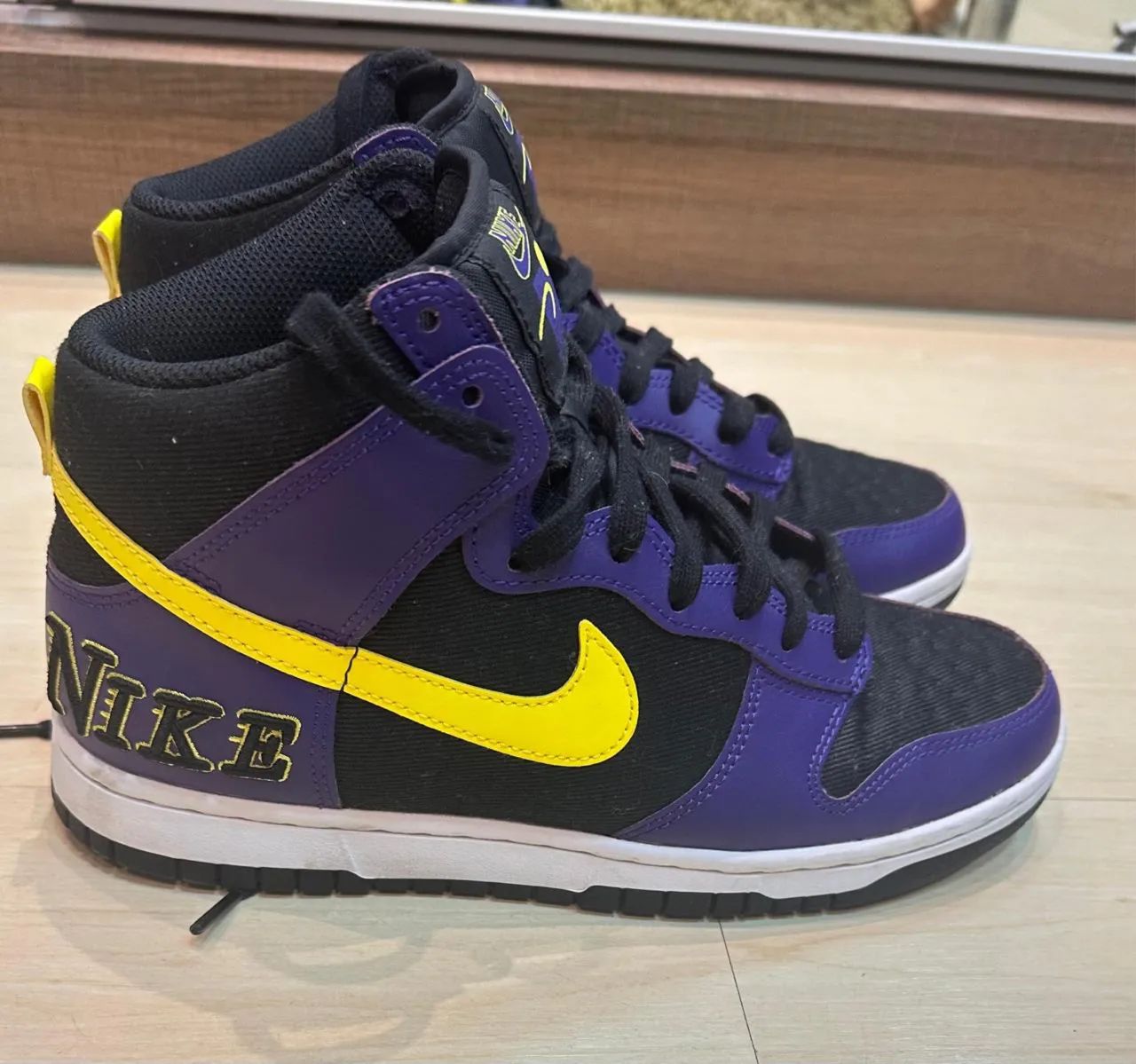 tênis nike dunk high lakers - Foto 2