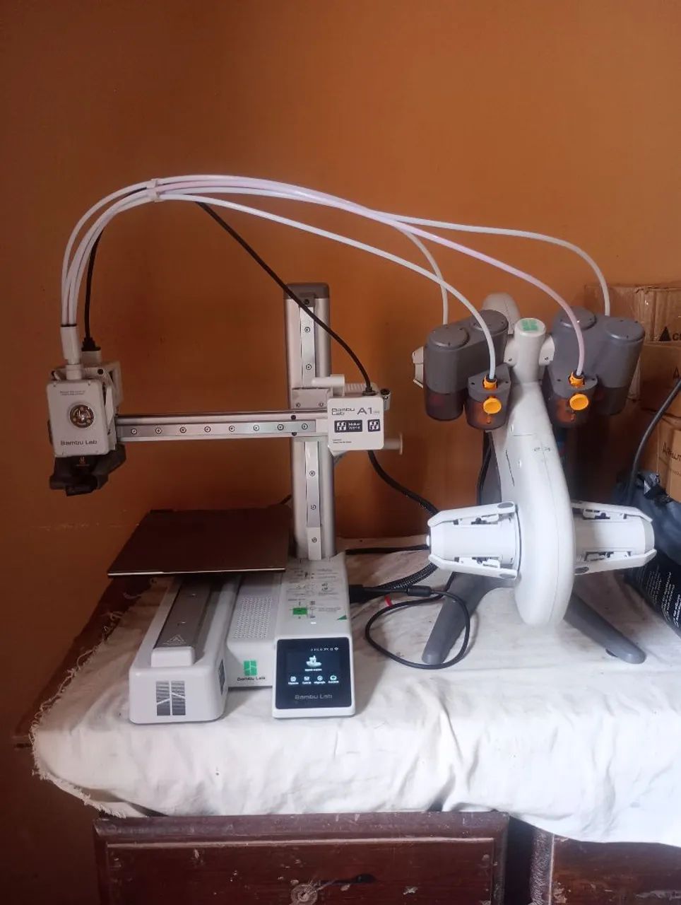 ? Bambu Lab A1 Mini Combo + AMS Lite + Kit para Impressão 3D - Foto 2