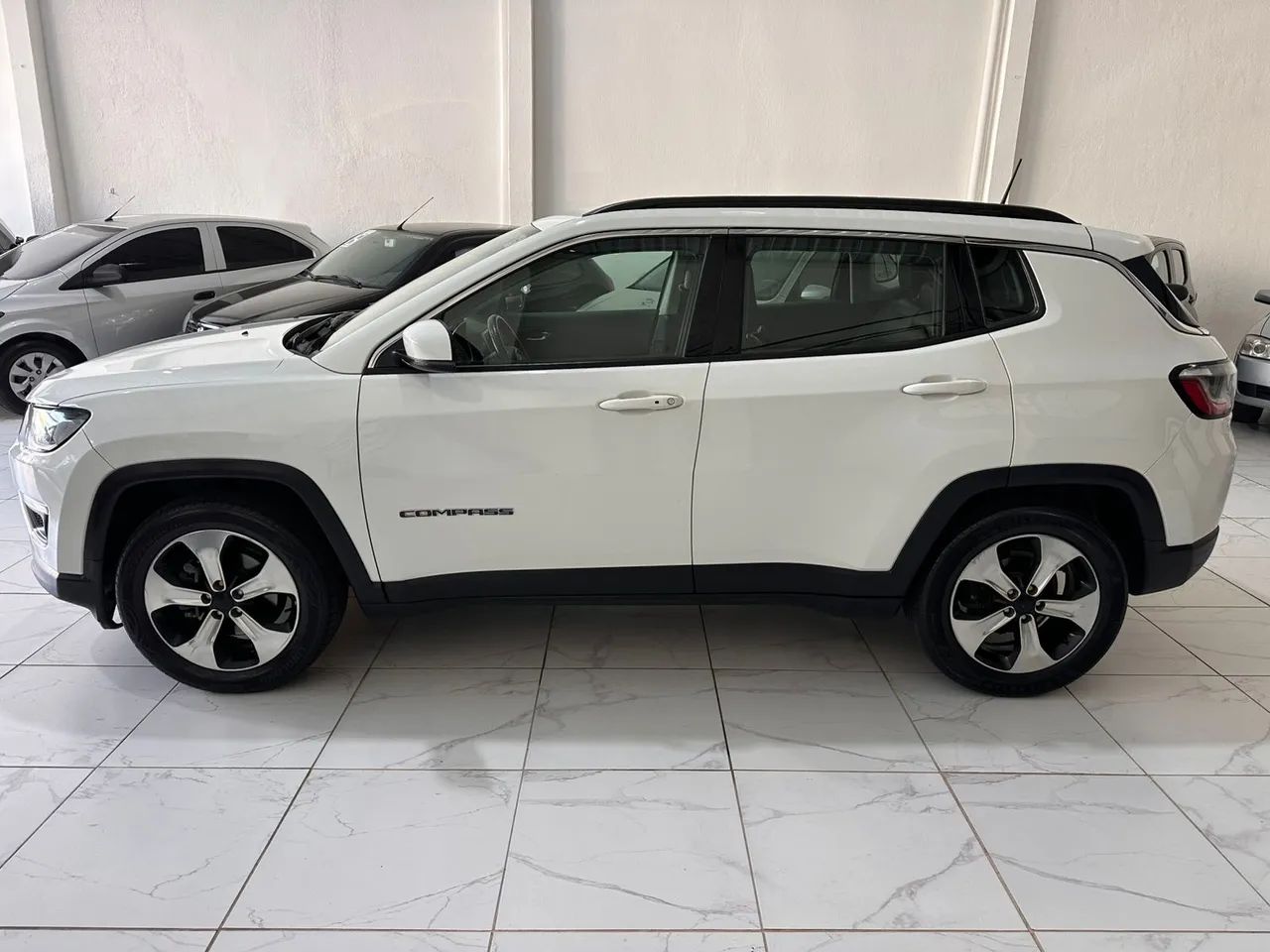 Jeep Compass Longitude 2.0 4X2 Flex 16V Aut. 2018 - Foto 2
