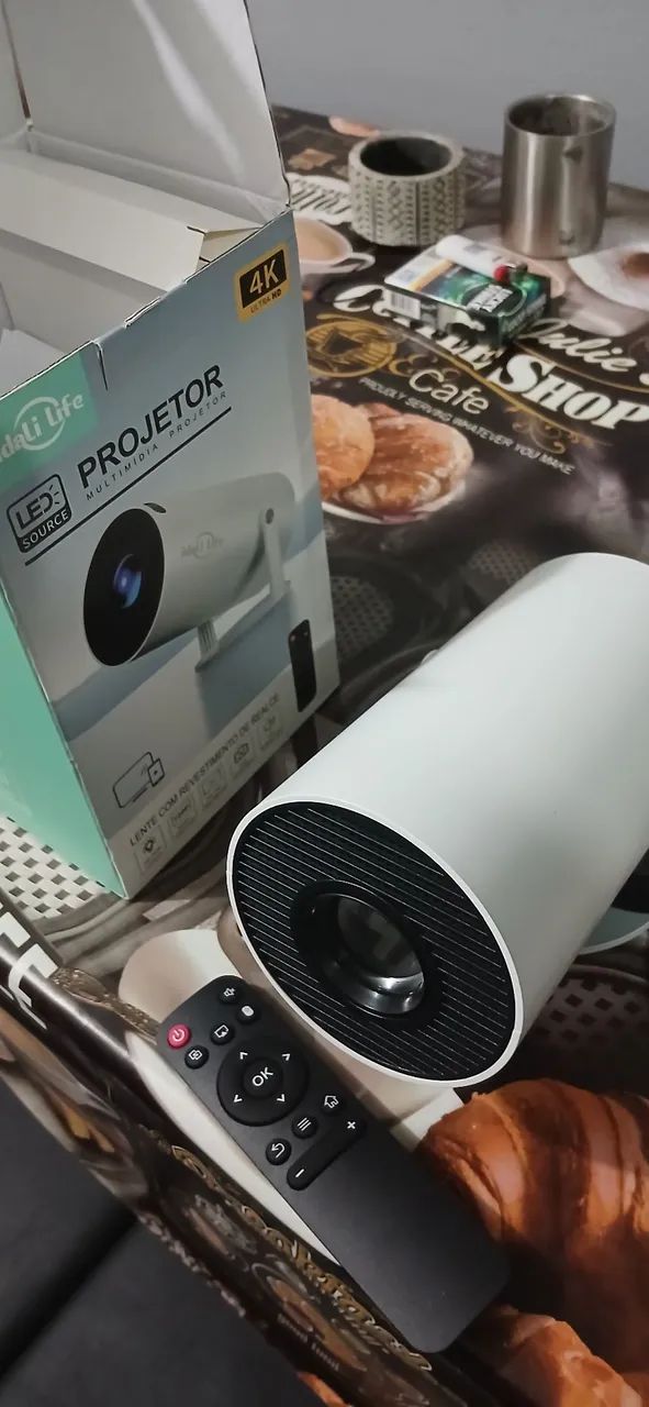 Projetor com wifii novo  - Foto 2