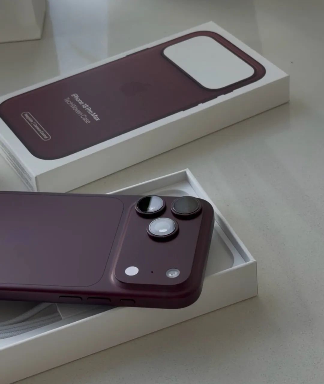 18 pro max 512gb Burgundy  - Foto 4