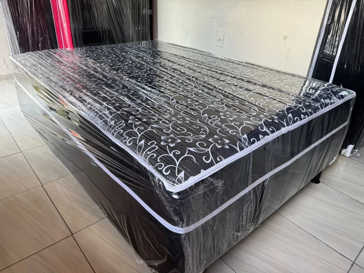 Cama box casal molo ensacada bem acolchoada resistente entrega grátis  - Foto 3