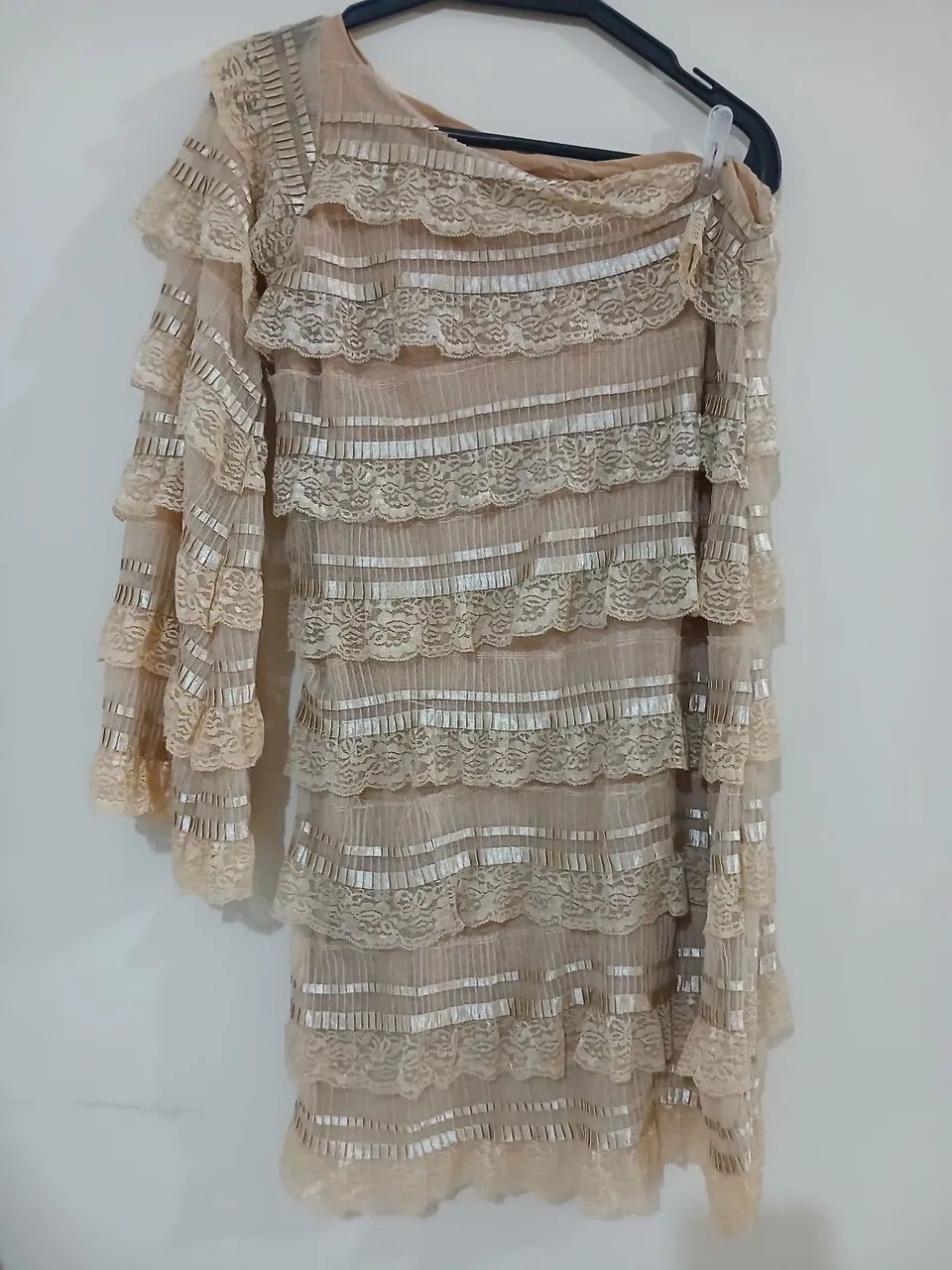 Vestido com babados  - Foto 4