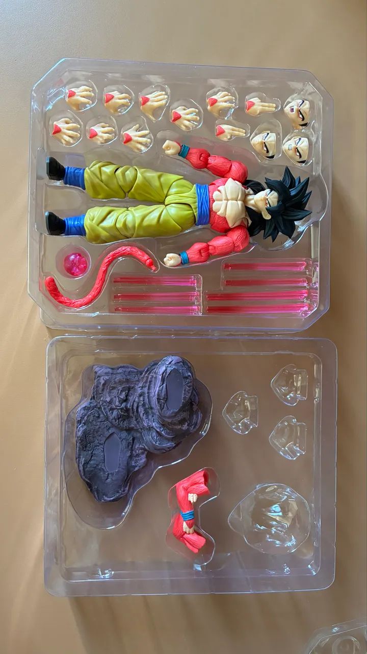 GOKU SSJ 4 DF  - Foto 2