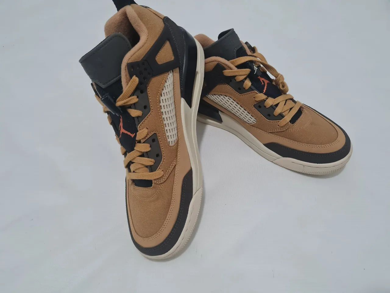 Tenis Air Jordan Exclusivo - Foto 2
