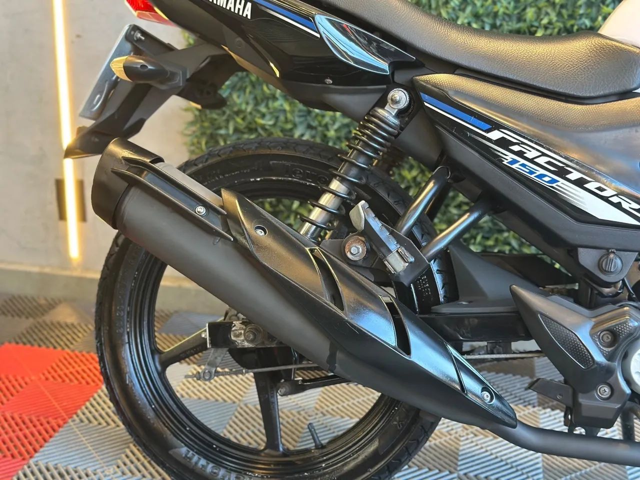 YAMAHA FACTOR 150 ED 2017 BRANCA  - Foto 5