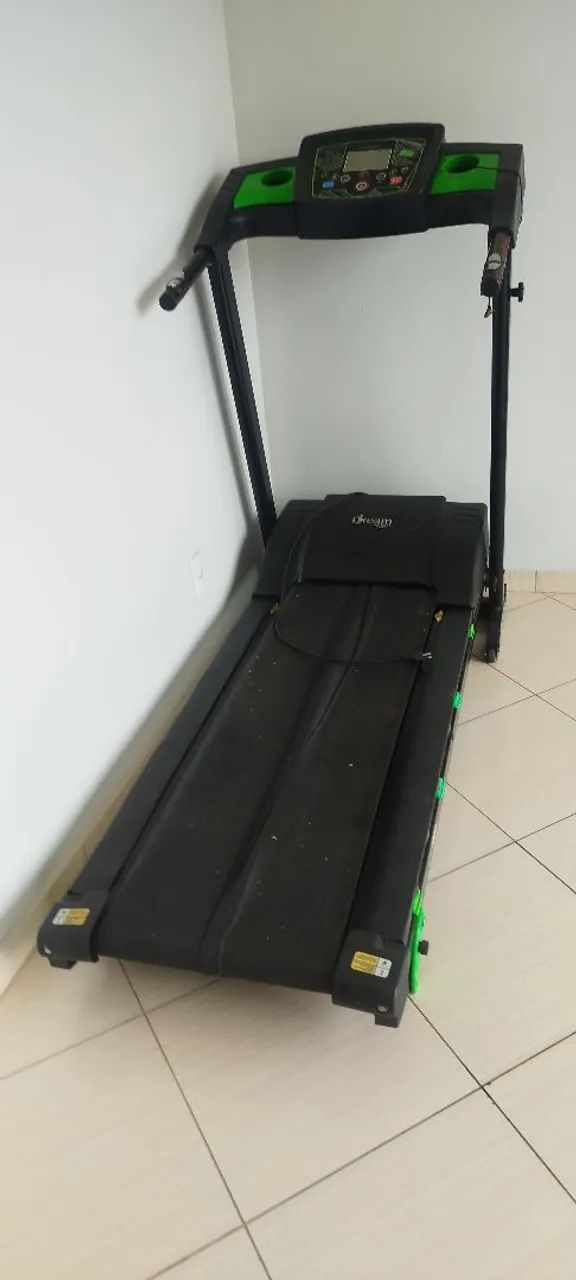 Esteira Concept 2.5, vai até 16km