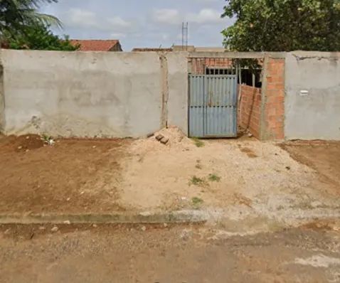 Vendo casa em construção em fase de acabamento