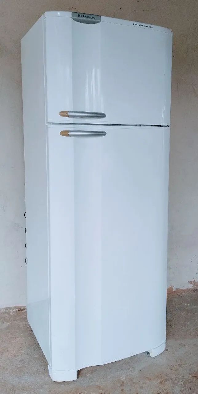 Geladeira Duplex Eletrolux DC49 110vlts