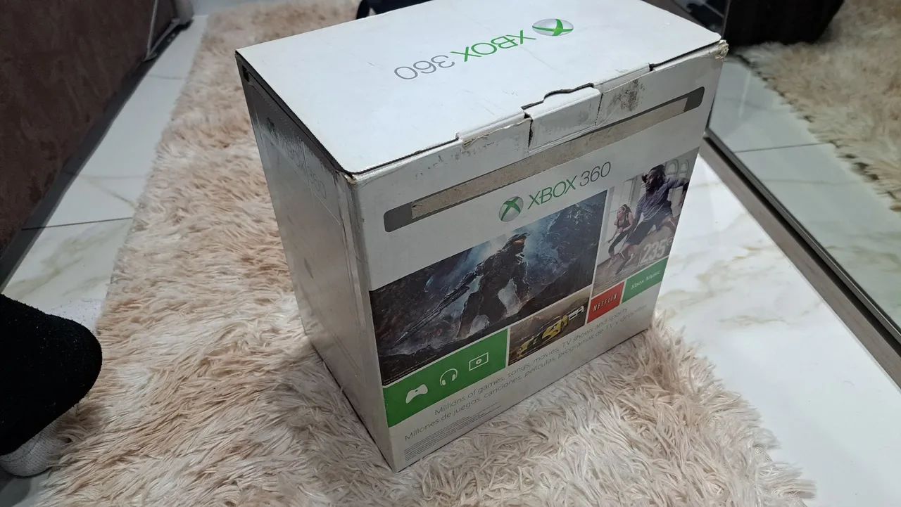 Xbox 360 Slim + Kinect  com caixa - Foto 3