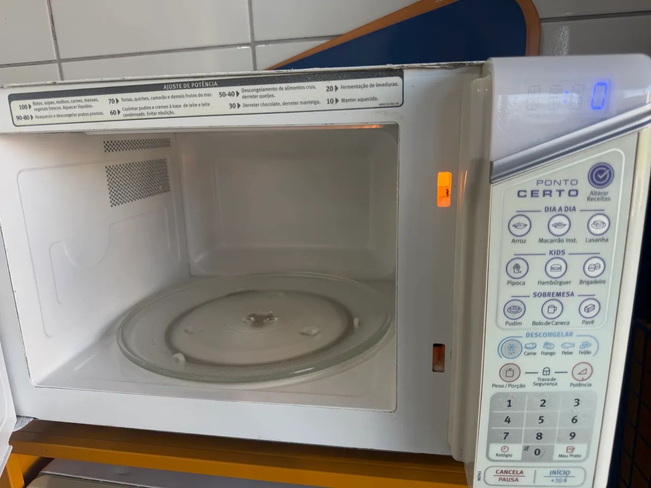 Microondas Electrolux 30 litros - Foto 3