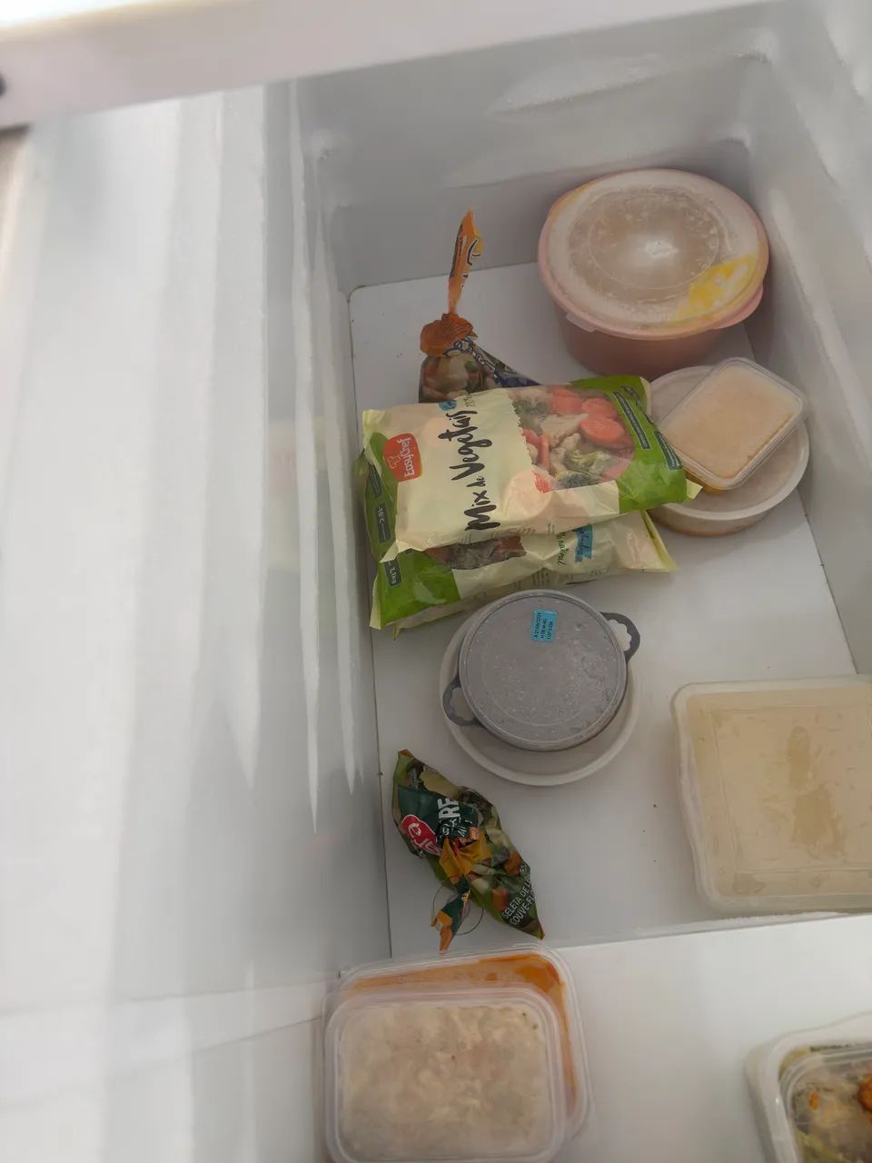 Freezer semi novo  - Foto 2