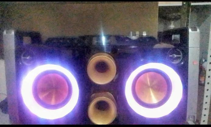 Som Philips
