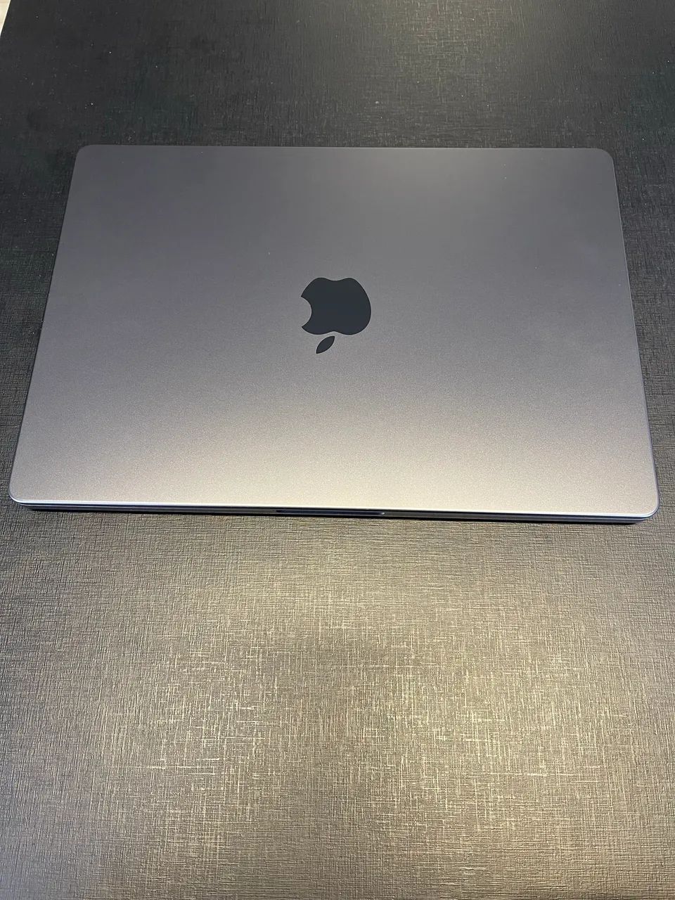MacBook Pro 14" M5 | Preto-Espacial 