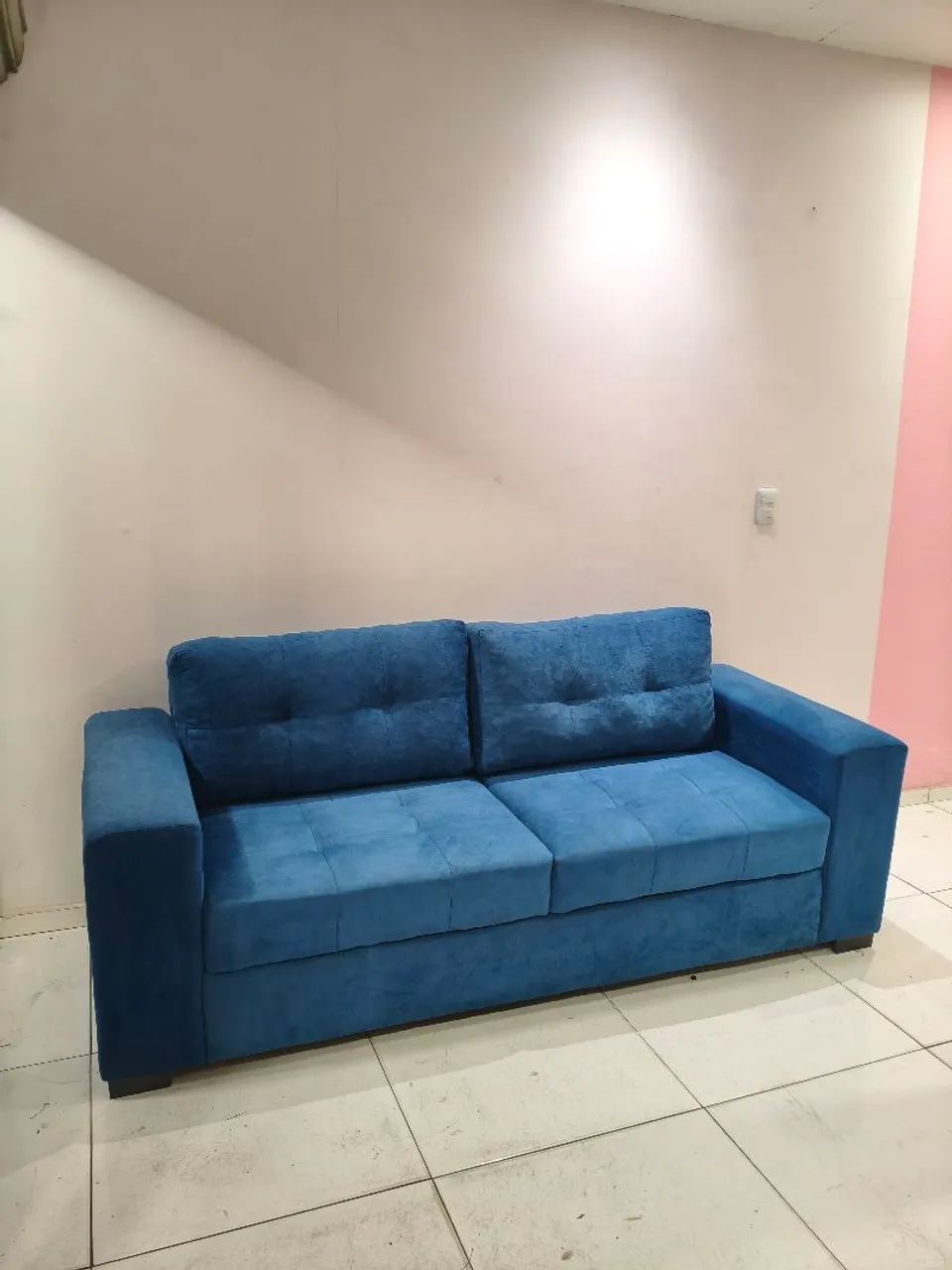 Promoção imperdível por apenas 1100 Sofá novo cabe 4 pessoas bem espaçoso todo acolchoado  - Foto 4
