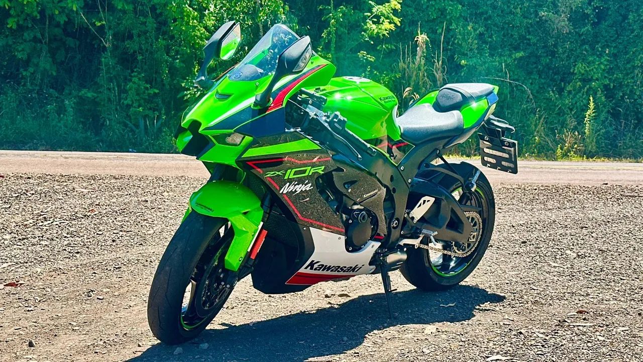 v100 4万円 Kawasaki Zx-10/ Zx-10r 1000cc 2023 - 1488789344 | OLX