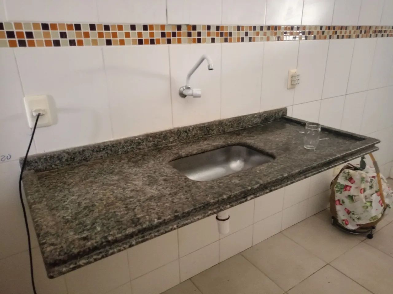 Pia de cozinha e balcão granito 