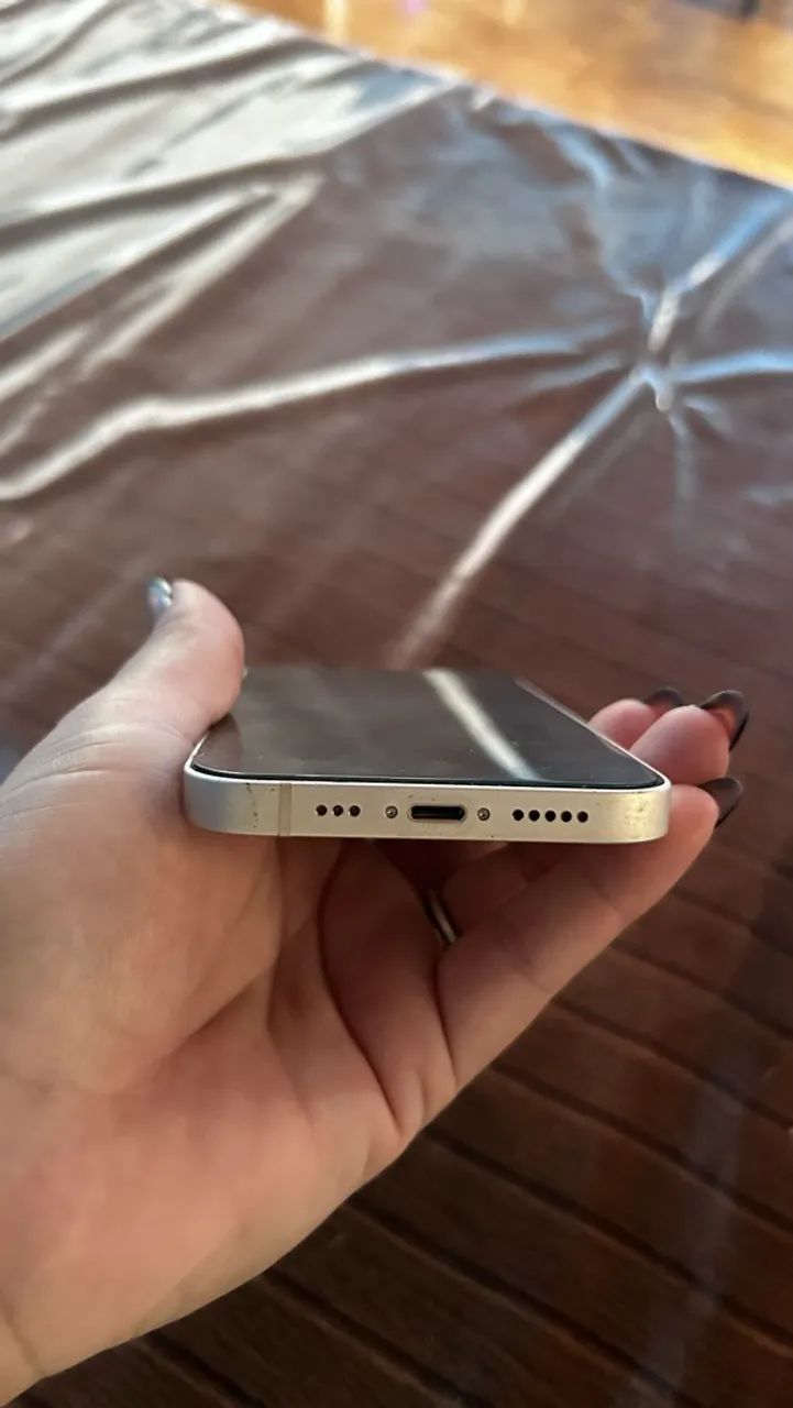 iPhone 14 - Foto 4