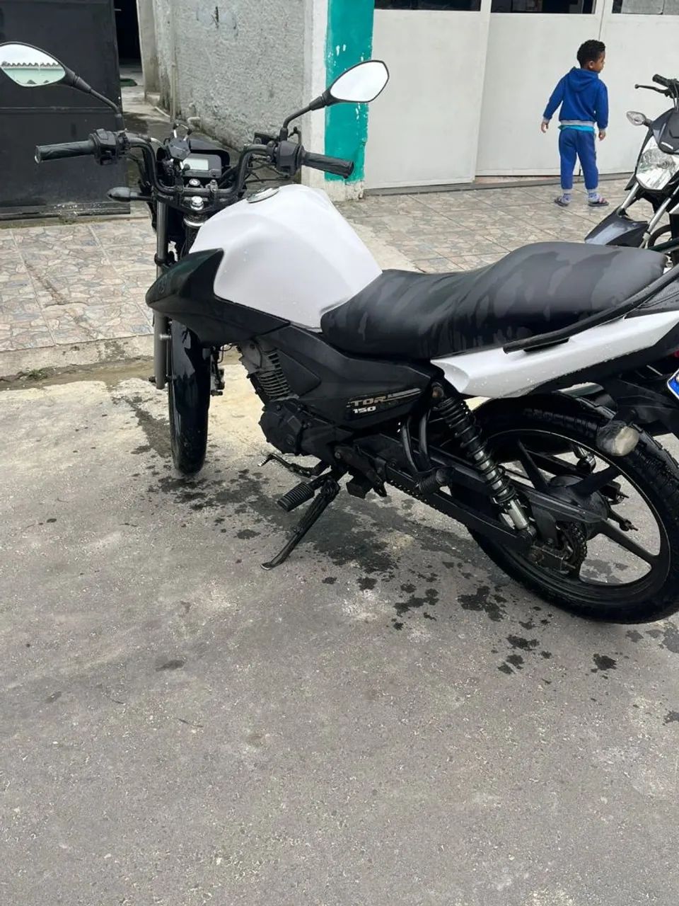 Alugo Moto 
