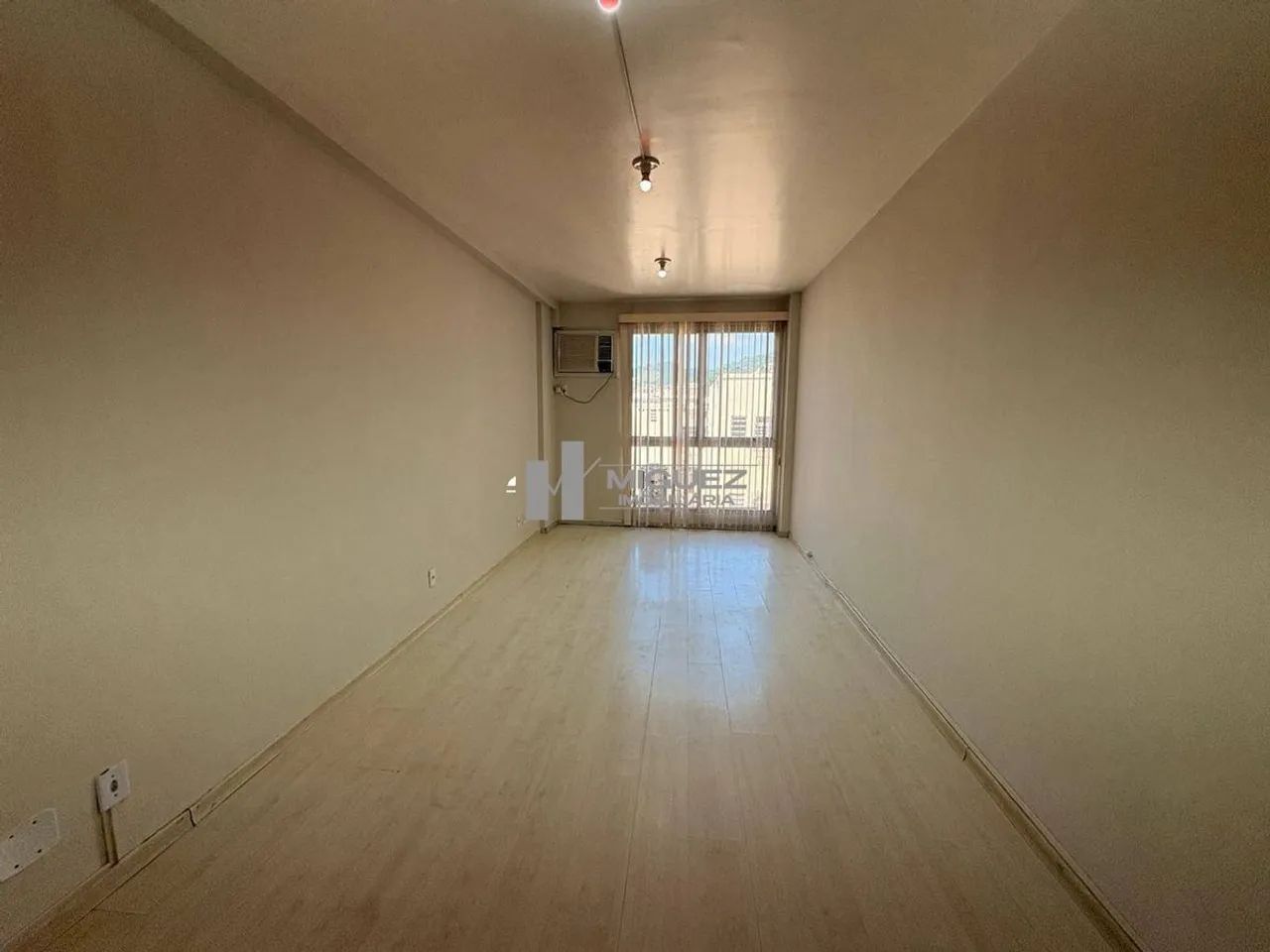 Sala Comercial com 30M² para Alugar na Rua Mariz e Barros com Vaga de Garagem e Porteiro 2 - Foto 3