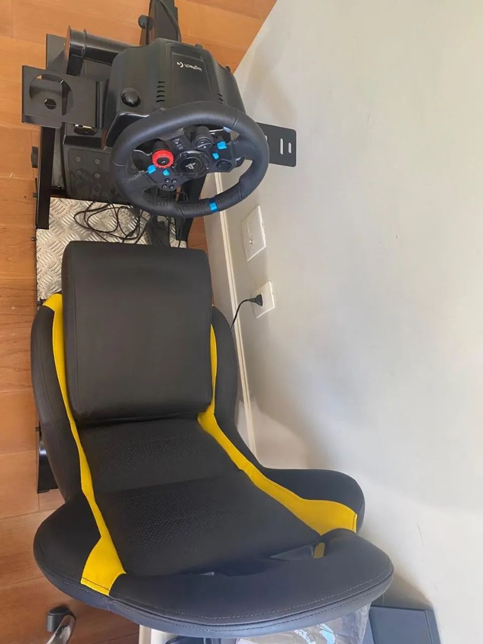 Volante Logitech G29 - pouco uso e na caixa - Foto 5