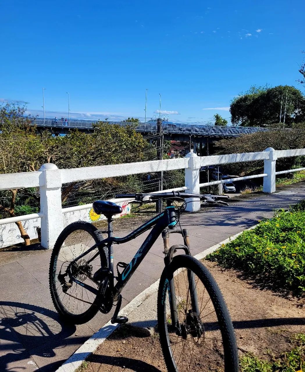 Vendo bike aro 29 perfeito estado - Foto 3