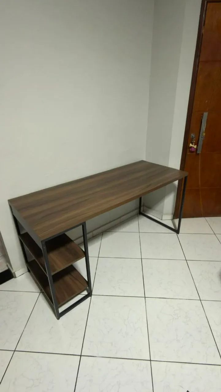 Escrivaninha 
