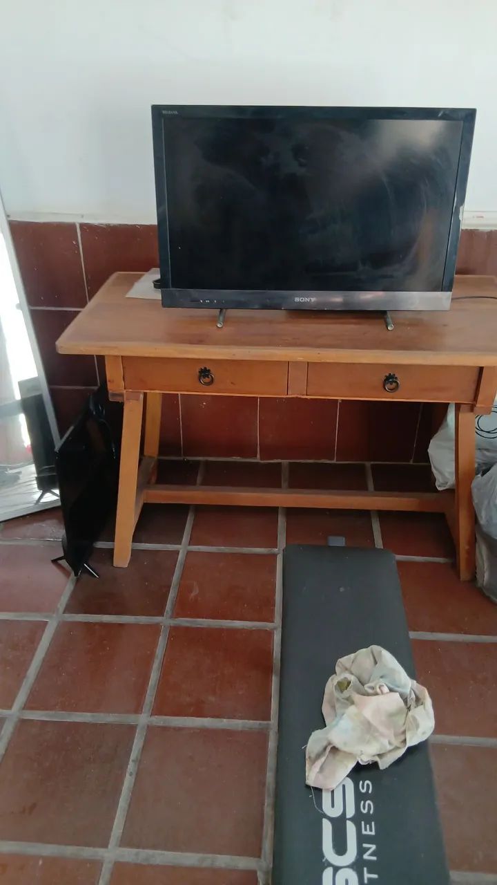 Mesa / Escrivaninha - Foto 4