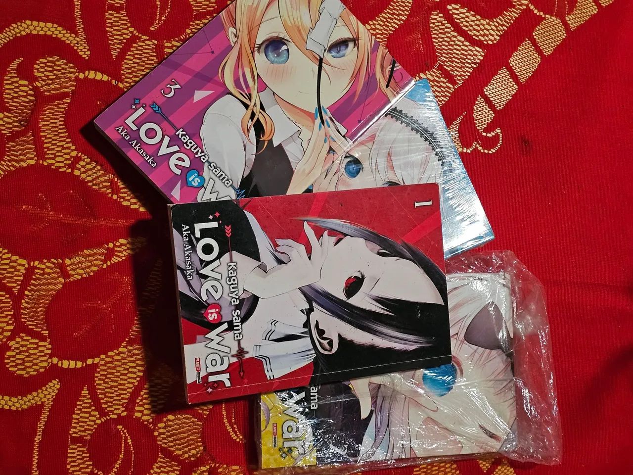 4 volumes de kaguya sama 