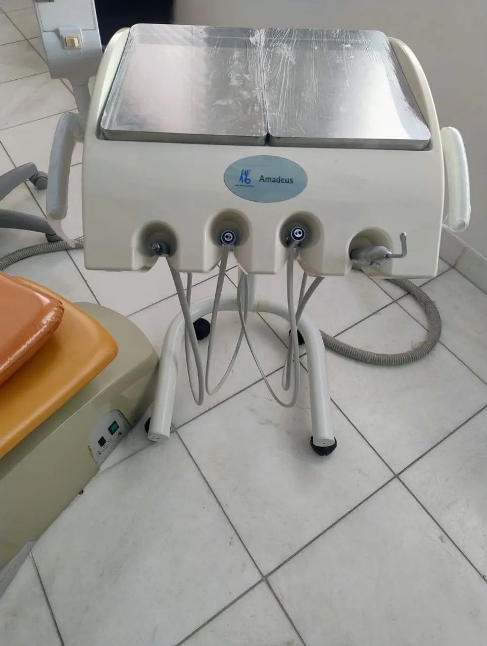 Cadeira odontológica  - Foto 3