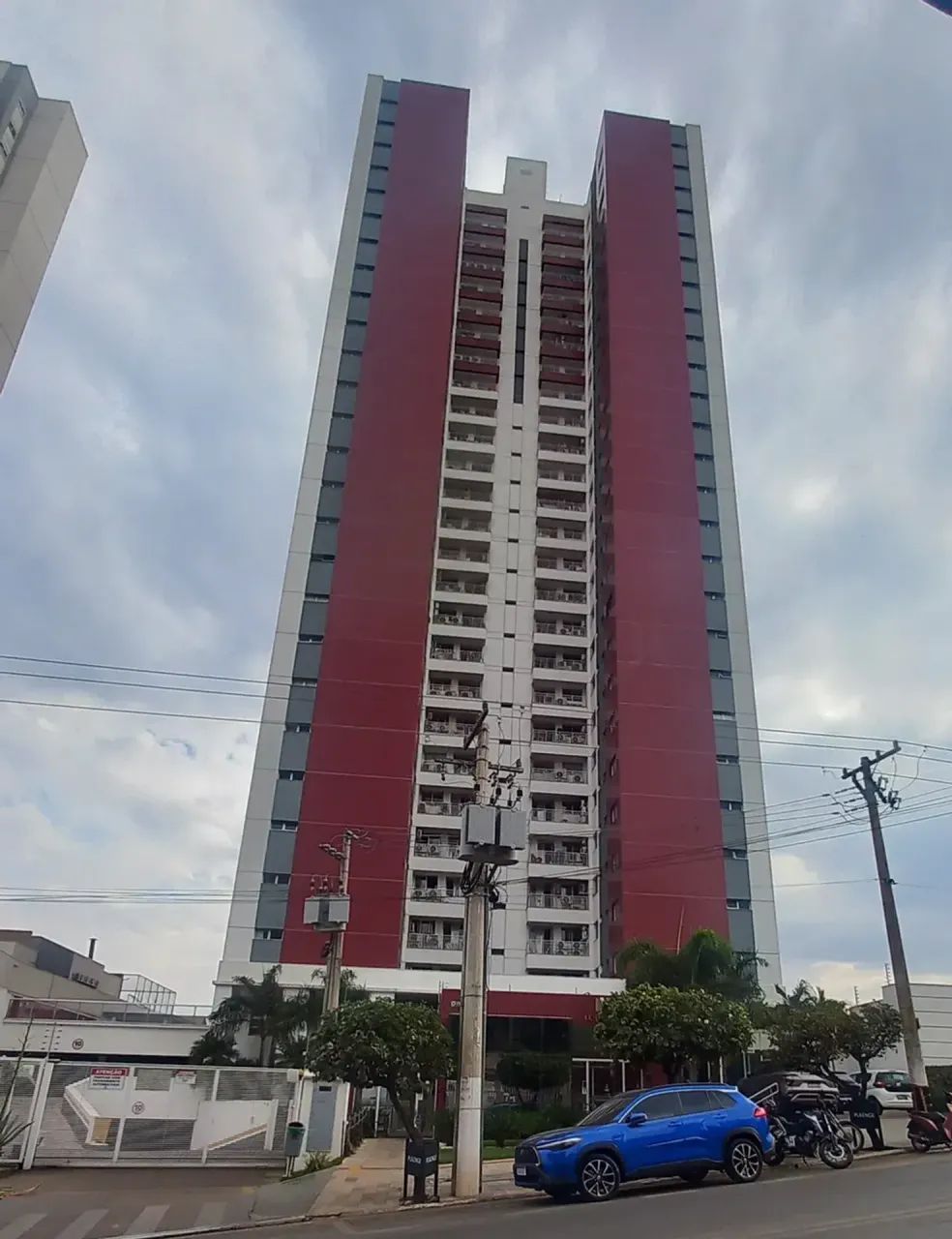 vendo um lindo apto no Edificio Le Champ