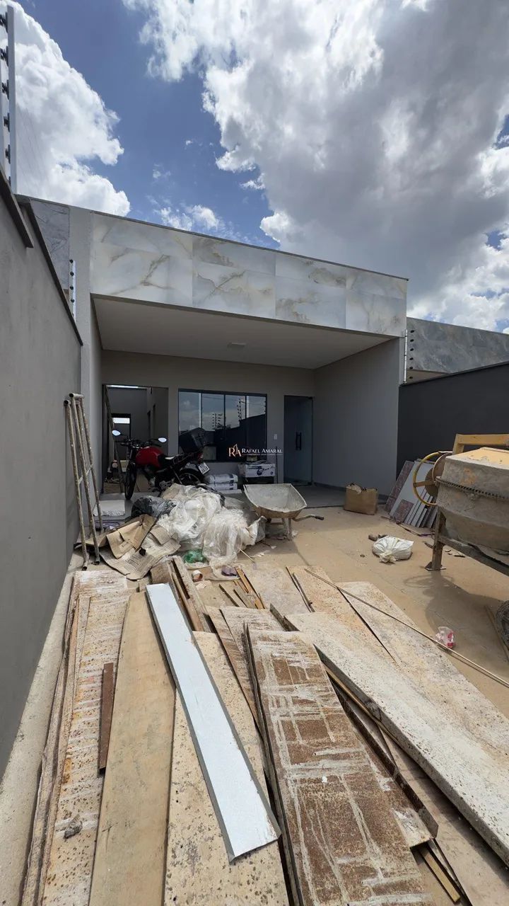 03 Quartos R$ 405.000 | Plano diretor sul REF: 133