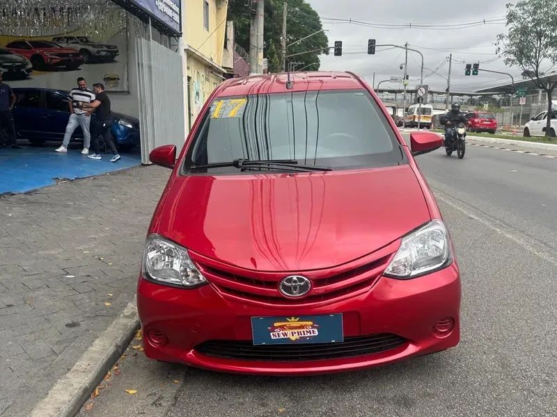 Toyota Etios 1.3 Flex 16V 5p Mec., foto 5 de 11