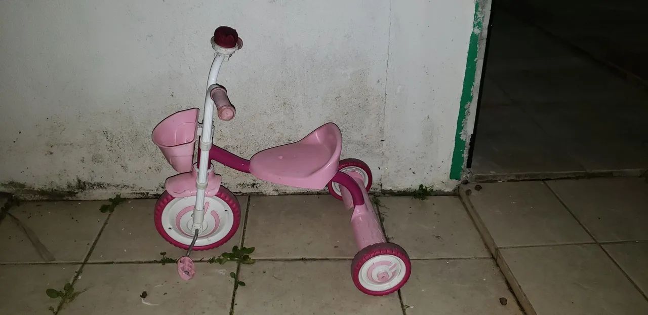 Triciclo infantil
